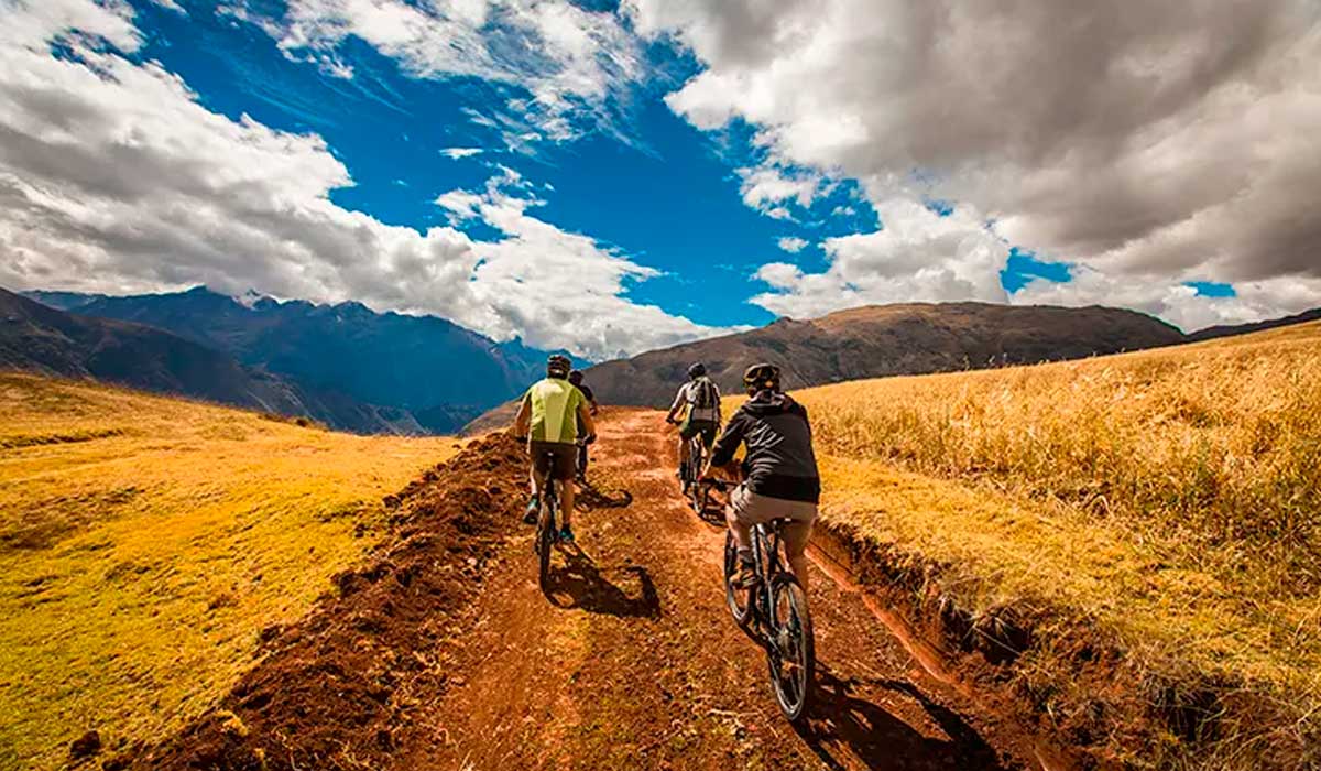BIKE TOURS CUSCO