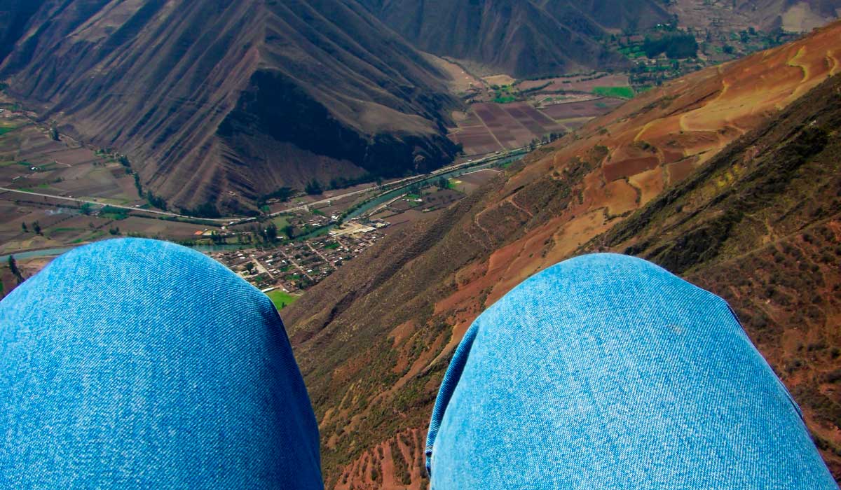 PARAGLIDING CUSCO