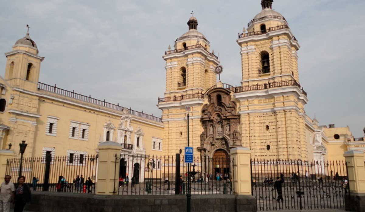 Lima Tour